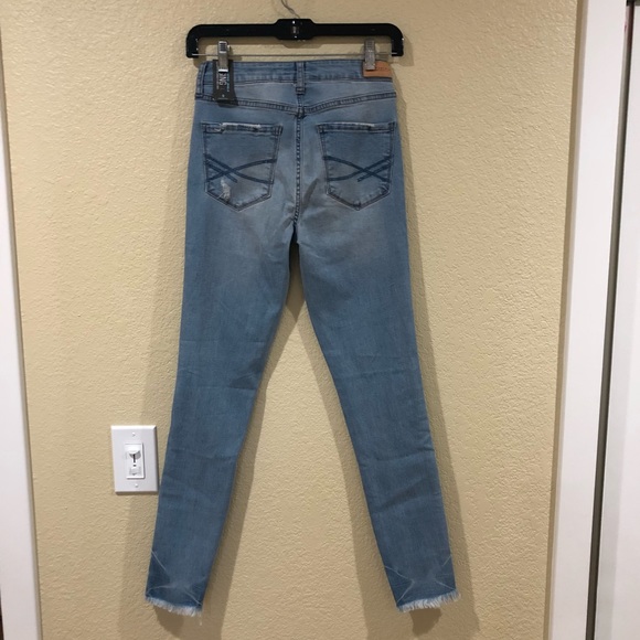 Stretchy high waisted distressed ankle denim jeans - Picture 2 of 3